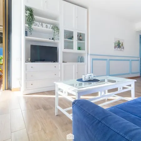 Apartment Blu Al - Di